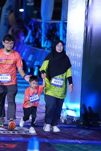 BIB: 4526, 4525, 9470, 4522
                            <button type="button" onclick="openModal(26260767)" class="btn btn-primary btn-sm float-right btn-popup" data-toggle="modal" data-target=".modal-high-quality">
                        <i class="fas fa-shopping-cart"></i> Add to Cart
                    </button>
                                            <button type="button" onclick="isThisMe(26260767, true)" class="btn btn-success btn-sm float-right btn-popup btn-isme hidden" data-toggle="tooltip" data-placement="bottom" title="นี่คือรูปของคุณใช่ไหม คลิกที่นี่เพื่อเอาเข้าอัลบั้ม">
                        <i class="fas fa-plus"></i> Add to album
                    </button>
                    <button type="button" onclick="isThisMe(26260767, false)" class="btn btn-warning btn-sm float-right btn-popup btn-isnotme hidden">
                        <i class="fas fa-ban"></i> Remove from album
                    </button>